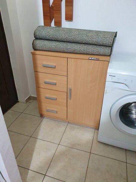 Titan, Postavarului,